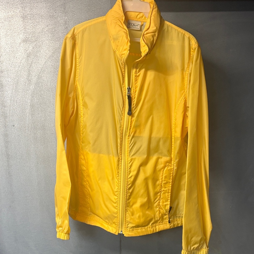 LL Bean Yellow Lightweight Jacket M